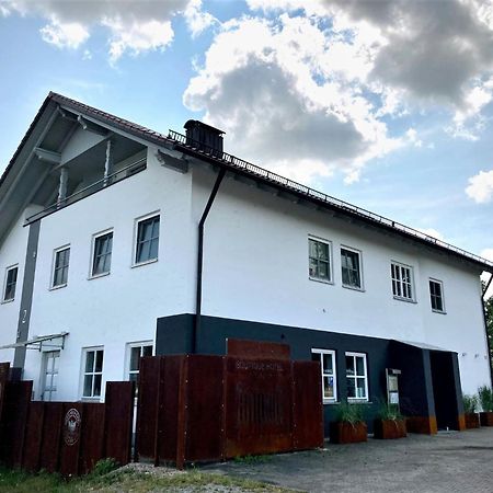 Das Singold Hotel Mit Highspeed Wlan Und Digitalem Schluessel Швабмюнхен Экстерьер фото